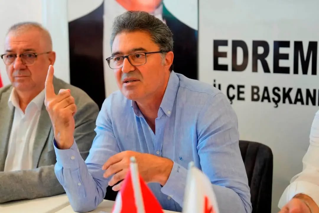 YENİ Parti Buluşması