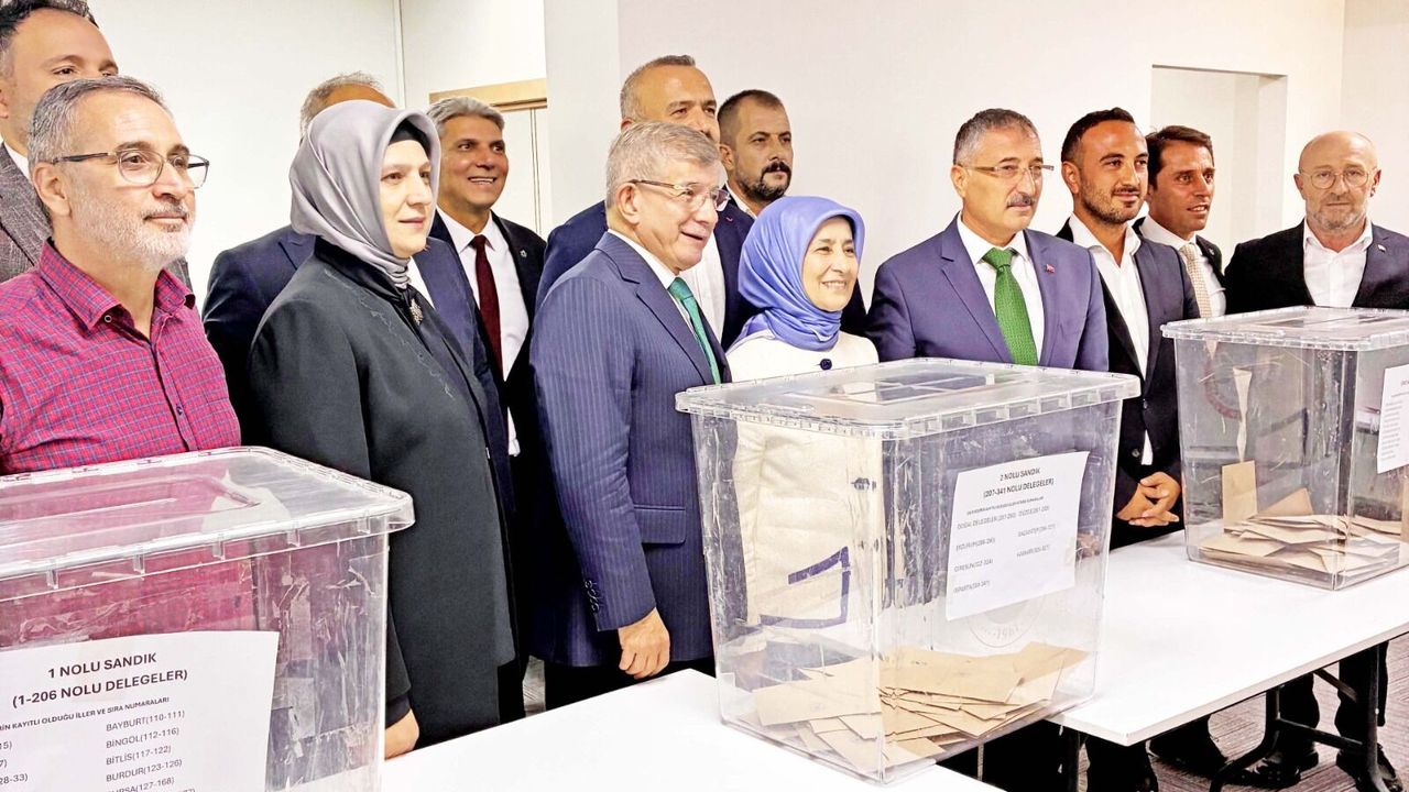 Gelecek Partisi'nden